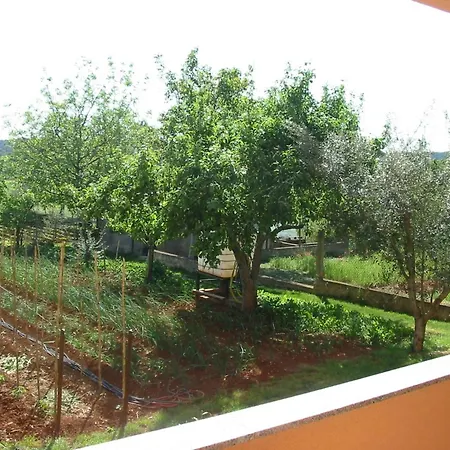 In Pula- Kroatien Mit Hohen Gaestebewertungen By Interhome