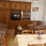 In Pula- Kroatien Mit Hohen Gaestebewertungen By Interhome Apartamento Pula