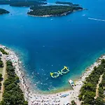 In Pula- Kroatien Mit Hohen Gaestebewertungen By Interhome Apartamento