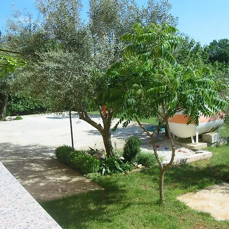Apartment In Pula- Kroatien Mit Hohen Gaestebewertungen By Interhome Pula