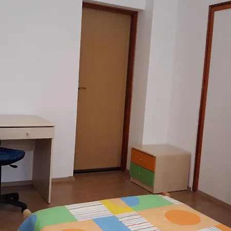 In Pula- Kroatien Mit Hohen Gaestebewertungen By Interhome Pola