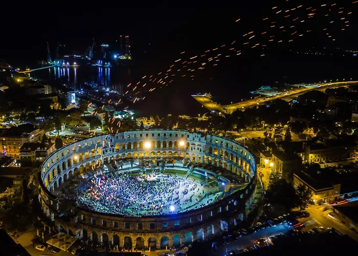 Appartement In Pula- Kroatien Mit Hohen Gaestebewertungen By Interhome *